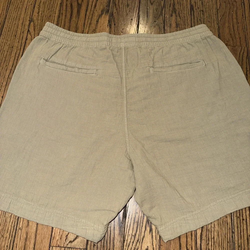 Abercrombie & Fitch Relaxed Pull On Short Size Extra Large XL New Beige 7" - Picture 5 of 9